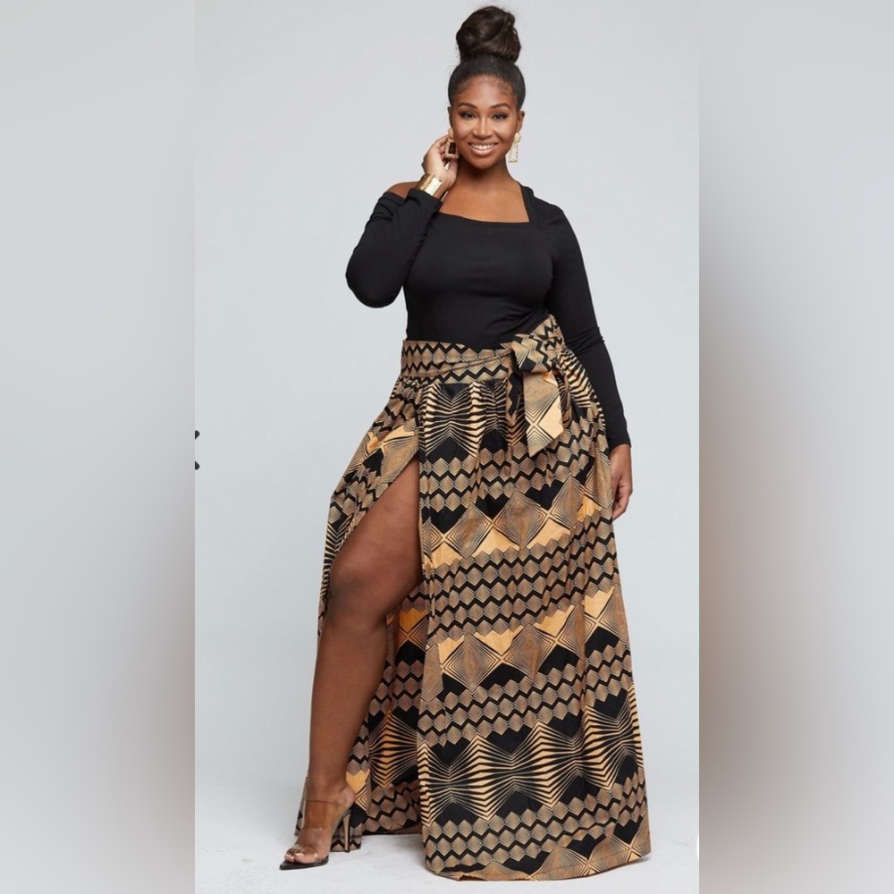 Diyanu Geometric A-Line Skirt with fitted off the shoulder black top.
